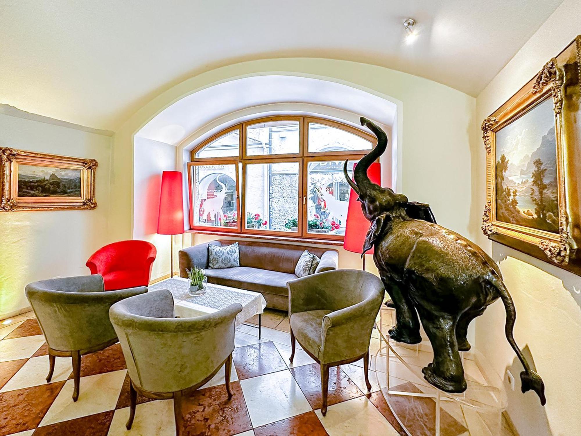 Hotel Elefant Salisburgo Esterno foto